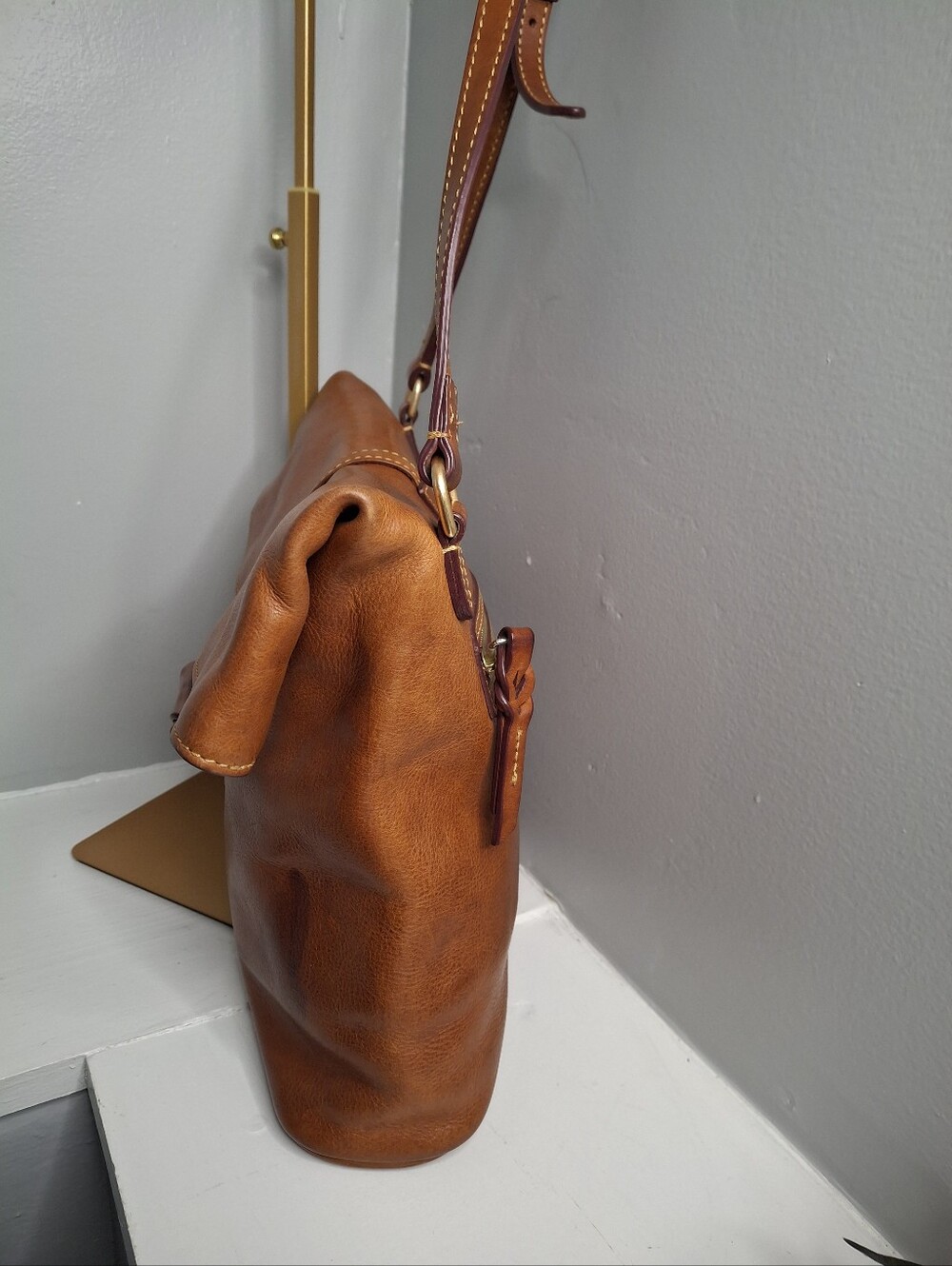 Dooney & Bourke Florentine Medium Toggle Crossbody Natural Leather - Picture 3 of 7